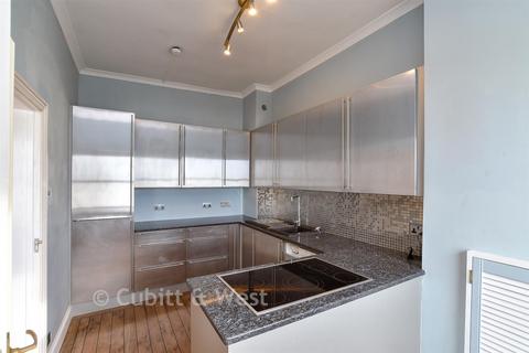 2 bedroom apartment for sale, Brunswick Terrace, Hove, East Sussex