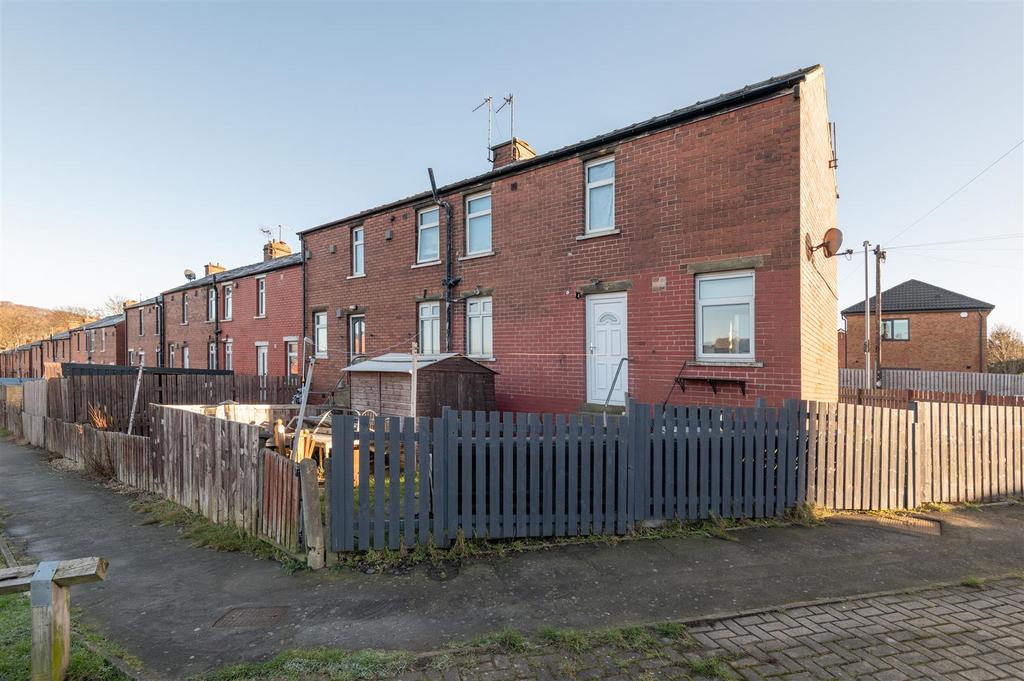 18 - 72 Whitwell Green Lane HX5 9 EG.jpg