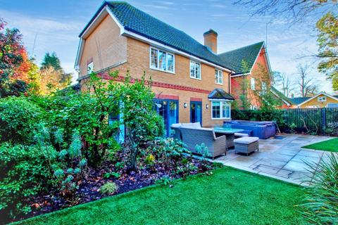 5 bedroom detached house for sale, Wokingham RG41