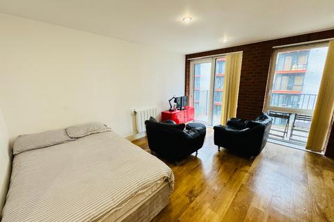 Studio for sale, Warehouse Court, Major Draper Street, Royal Arsenal, Woolwich, London, SE18 6FE