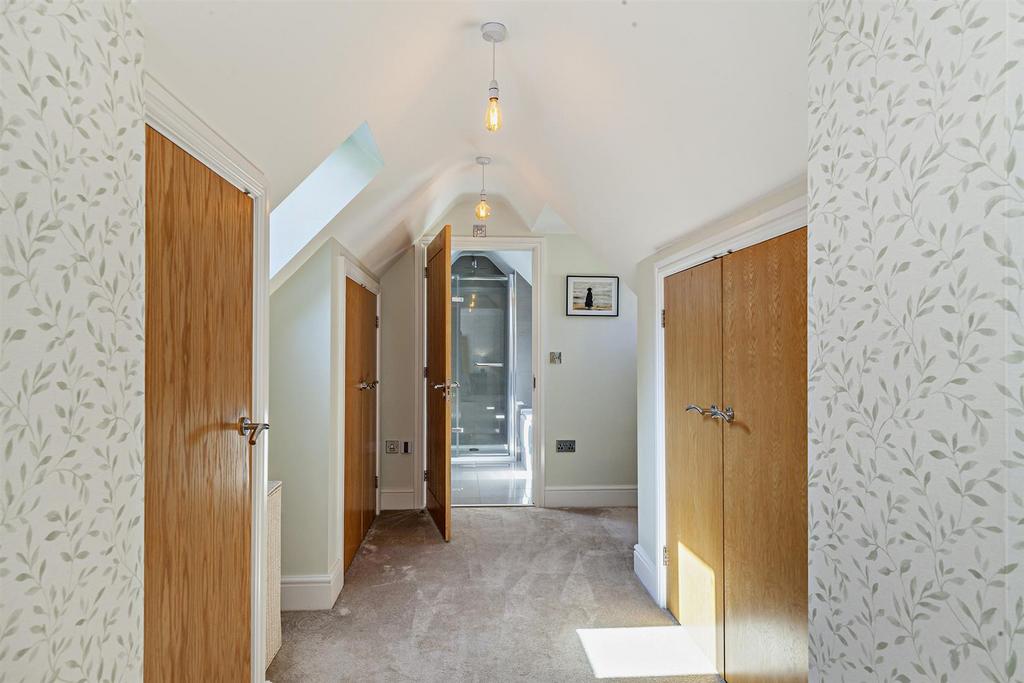 8556898-interior10-800.jpg