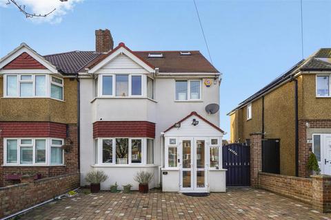 4 bedroom semi-detached house for sale, Spinney Drive, Feltham TW14