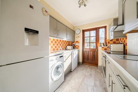 4 bedroom terraced house for sale, Earlshall Road, London