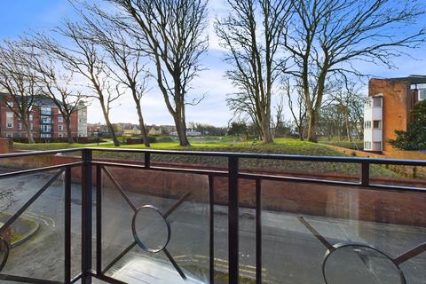 2 bedroom apartment for sale, Ashton Garden Court, St. Andrews Road North, Lytham St. Annes, FY8