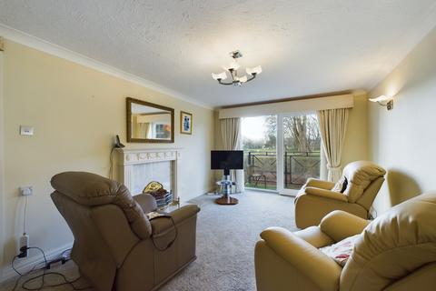 2 bedroom apartment for sale, Ashton Garden Court, St. Andrews Road North, Lytham St. Annes, FY8