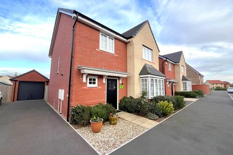 4 bedroom detached house for sale, Egret Drive, Yatton, North Somerset, BS49