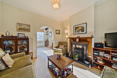 5 bedroom house for sale, Southwark Park Road, Bermondsey, SE16