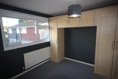 3 bedroom end of terrace house to rent, Langtons Meadow, Farnham Common SL2