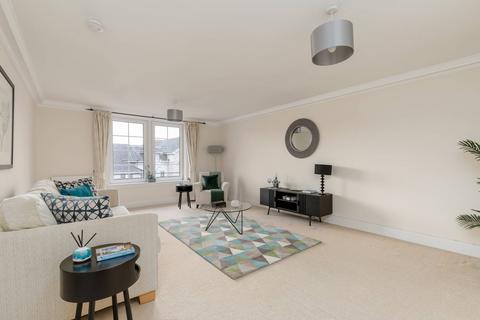 10/10 Powderhall Rigg, Edinburgh, EH7 4GG