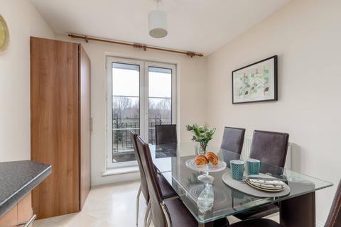 10/10 Powderhall Rigg, Edinburgh, EH7 4GG