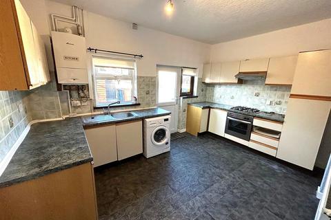 2 bedroom terraced house for sale, Oxford Street, Leigh