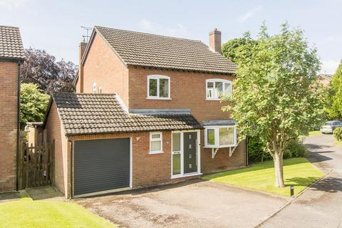 4 bedroom detached house for sale, Elmcroft Road, North Kilworth