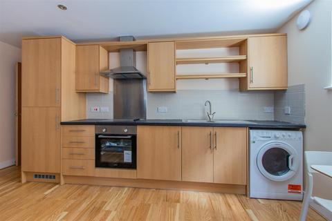 1 bedroom flat to rent, Churchill Way, Cardiff CF10