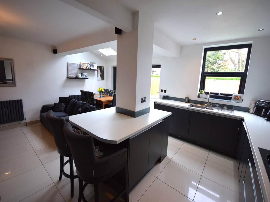 Breakfast kitchen