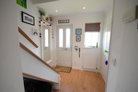 46 Alderton Way, Trowbridge, BA14 0UH