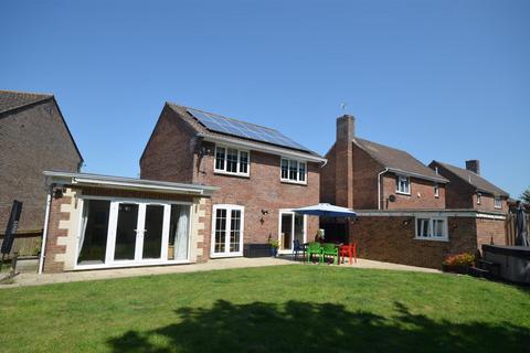 46 Alderton Way, Trowbridge, BA14 0UH