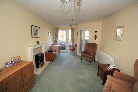 1 bedroom apartment to rent, Ackender Road, Alton, Hampshire, GU34