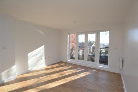 2 bedroom apartment to rent, Raven Square, Alton, Hampshire, GU34