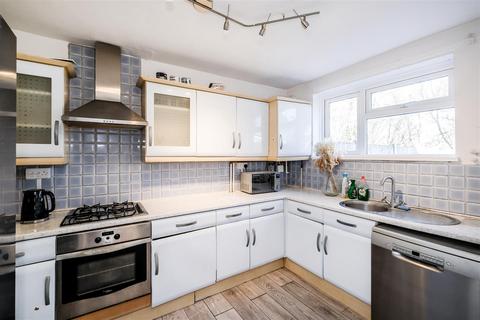 1 bedroom apartment for sale, Willingale Road, Loughton