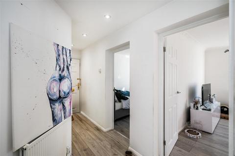 1 bedroom apartment for sale, Willingale Road, Loughton