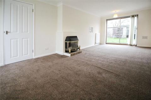 2 bedroom terraced house to rent, The Knares, Basildon, SS16