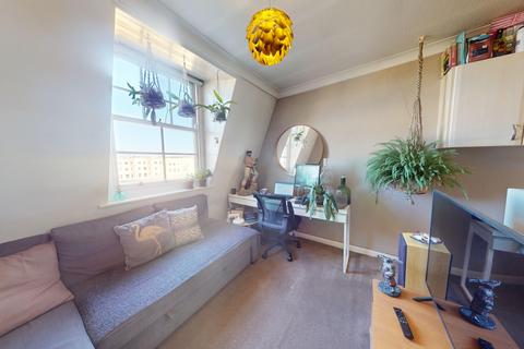 1 bedroom flat for sale, Brunswick Square, Hove, BN3