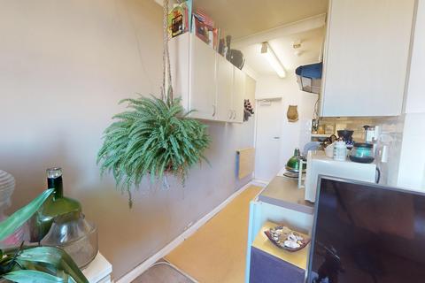 1 bedroom flat for sale, Brunswick Square, Hove, BN3