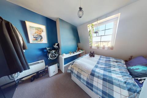 1 bedroom flat for sale, Brunswick Square, Hove, BN3