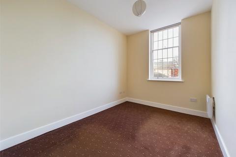 2 bedroom apartment to rent, The Crescent, Gloucester, Gloucestershire, GL1