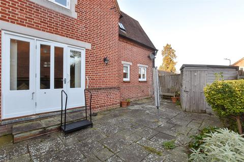 2 bedroom semi-detached house for sale, New Dover Road, Canterbury, Kent