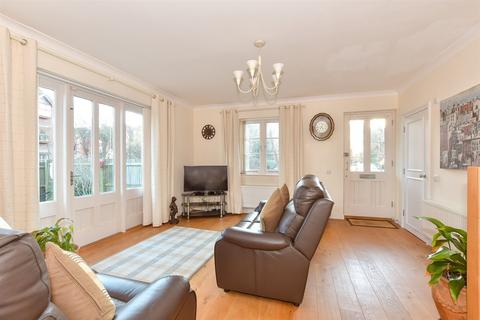 2 bedroom semi-detached house for sale, New Dover Road, Canterbury, Kent