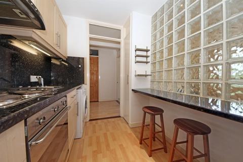 1 bedroom apartment for sale, Stanley Court, W5