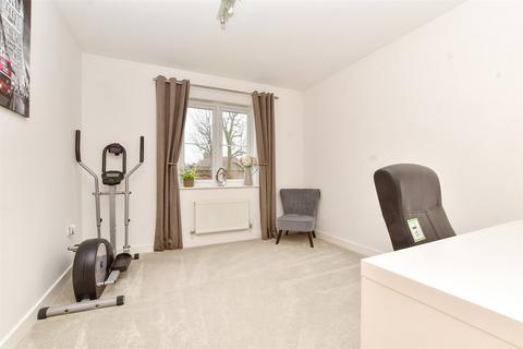 2 bedroom maisonette for sale, Halton Road, Kenley, Surrey