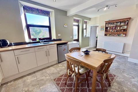 81 Brecon Road, Pontardawe, Swansea, SA8 4PD