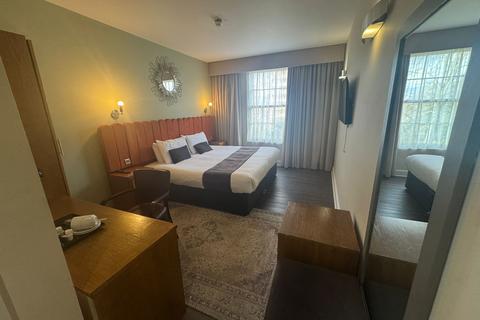 Hotel to rent,  Newcastle Upon Tyne NE4