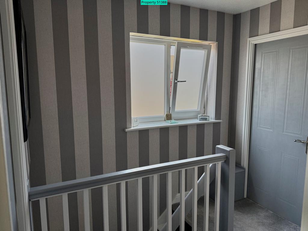 Stairs/Landing
