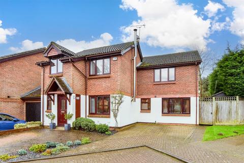 4 bedroom link detached house for sale, Northbrooke, Ashford, Kent