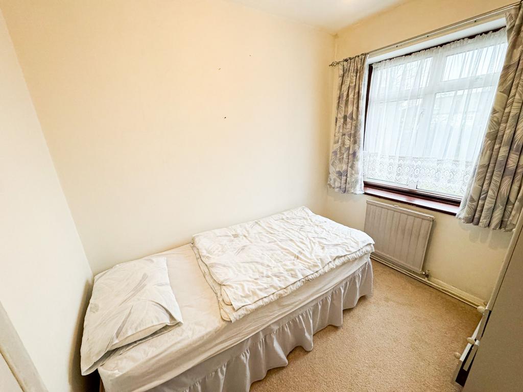 Preston Avenue E4