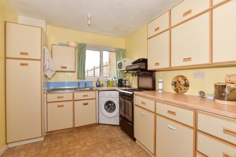 3 bedroom end of terrace house for sale, Darleydale, Crawley, West Sussex