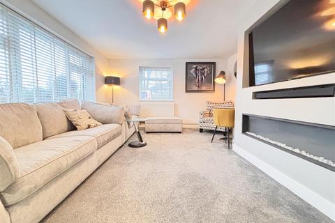 18 Bent Lane, Rushmere St Andrew, Ipswich, IP4 5RF