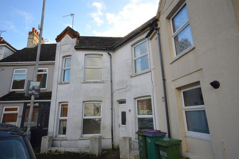 2 bedroom terraced house for sale, Gladstone Road, Folkestone CT19