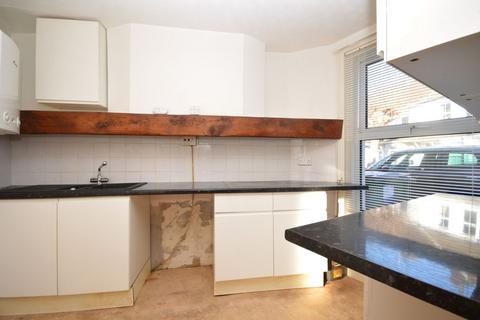 13 Gladstone Road, Folkestone, CT19 5NQ