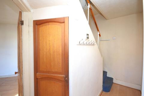 13 Gladstone Road, Folkestone, CT19 5NQ