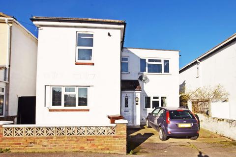 5 bedroom detached house for sale, Station Road, Rainham, Gillingham