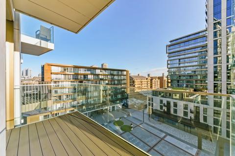 2 bedroom flat to rent, Ariel House, 144 London Dock, Vaughan Way, Shadwell, E1W