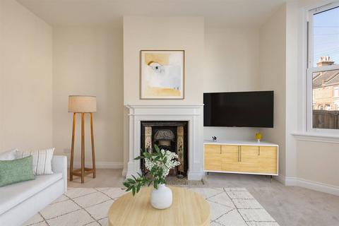 30 Briton Road, Faversham, ME13 8QH