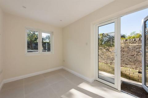 30 Briton Road, Faversham, ME13 8QH
