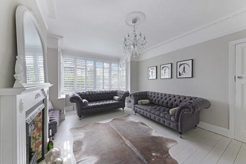 4 bedroom semi-detached house for sale, Morton Gardens, Wallington