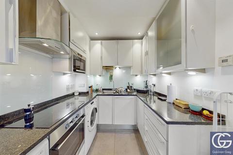 2 bedroom apartment to rent, Cannon Street Road, London, E1