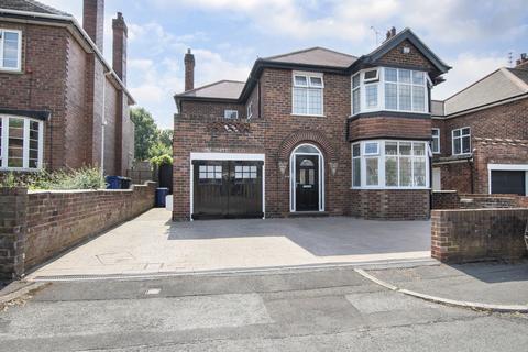 3 bedroom detached house for sale, Rectory Gardens, Doncaster DN1